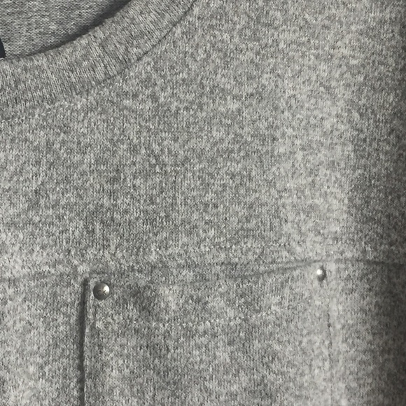 Calvin Klein Sweater ‼️final markdown‼️ - Picture 6 of 6